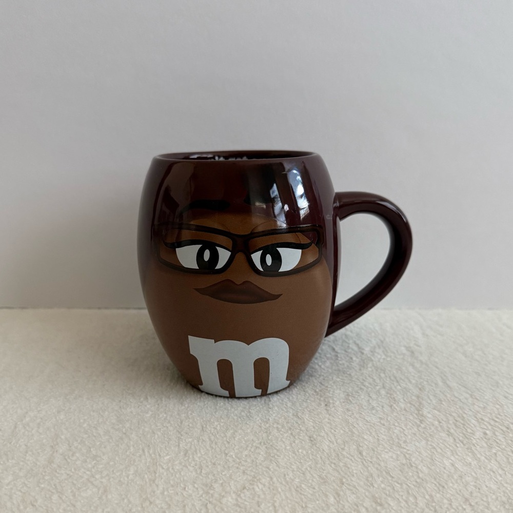 M & M's World Mrs. Brown Mug 2013 Ceramic Brown Coffee Cup